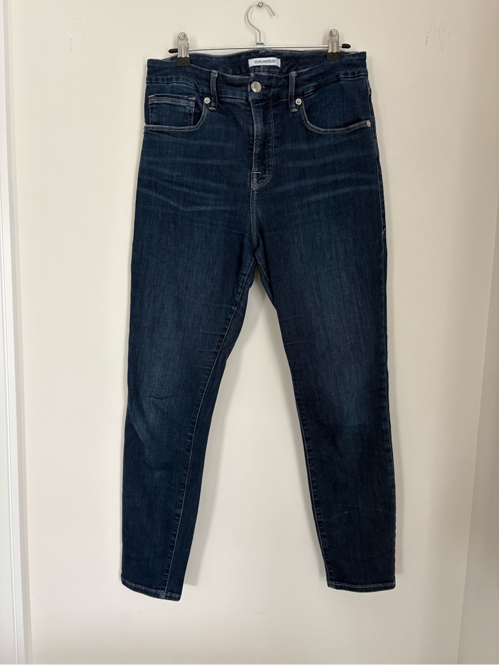 Good American Soft Tech Good Legs Crop High-Rise Slim Jeans - Dark Blue Size 8 - Picture 2 of 6